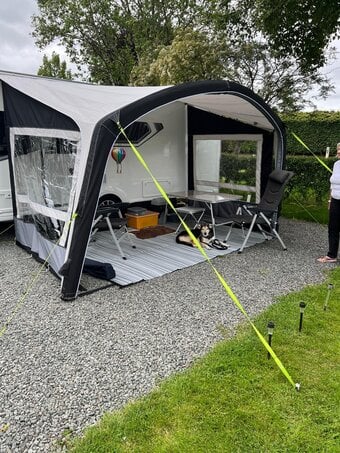 Dometic sun awning