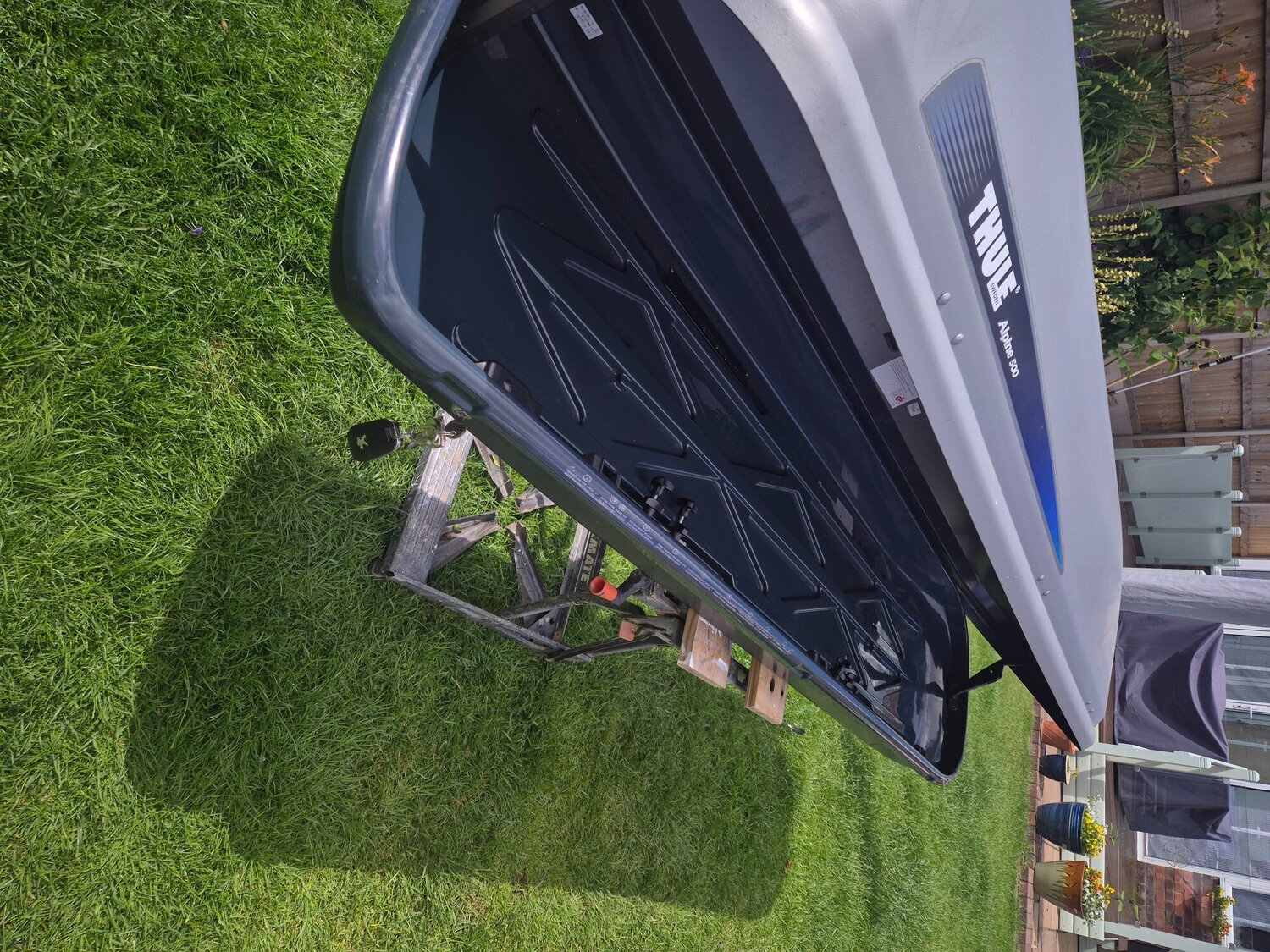 For sale a Thule car top box