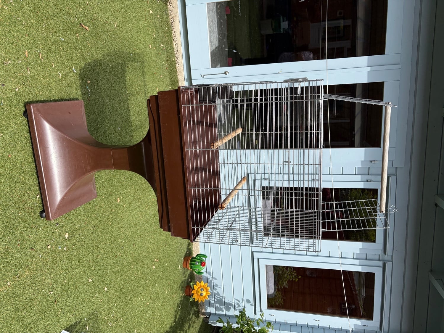 West Molesey Large open top bird cage with stand