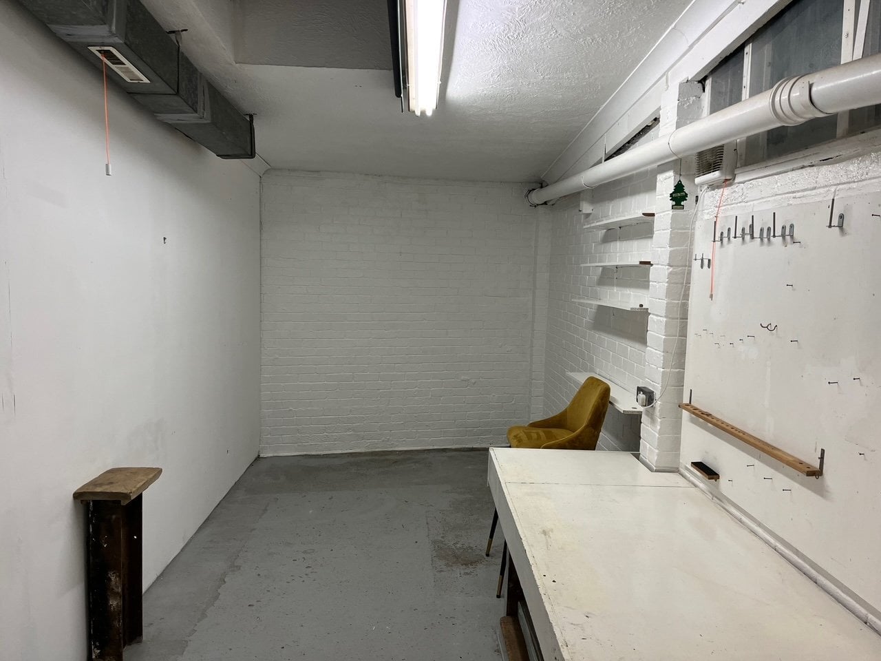 Commercial Units for let in Poets Corner, Hove.