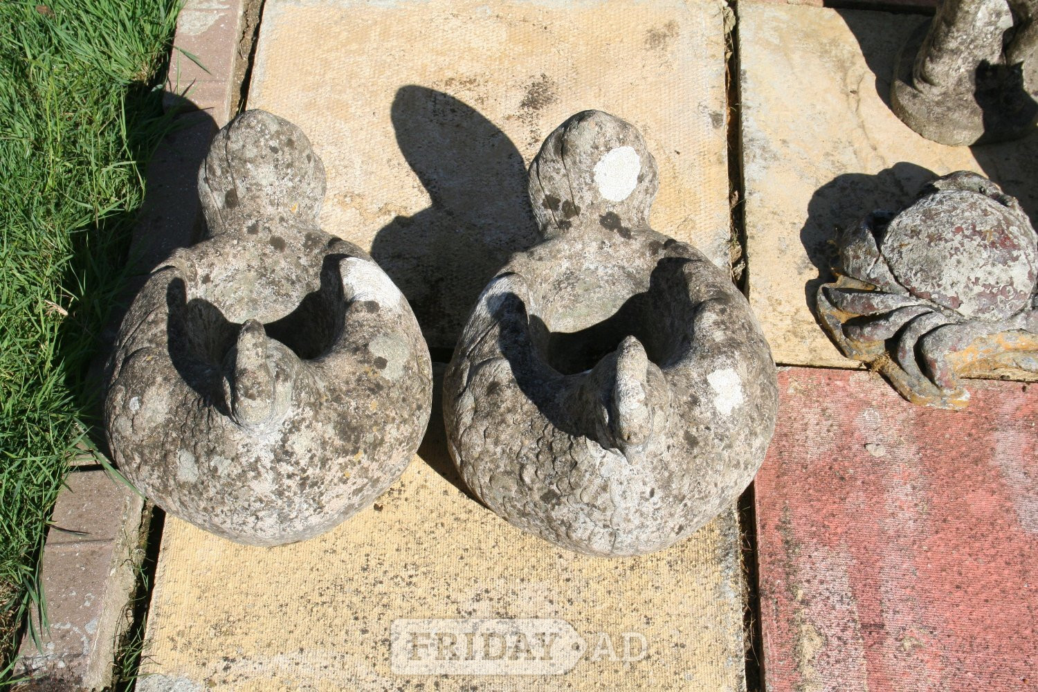 Buckingham GARDEN ORNAMENTS AND PLANTERS