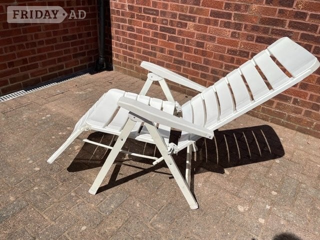 Three White PVC patio chairs, two with cushions plus table - Garden in Southampton