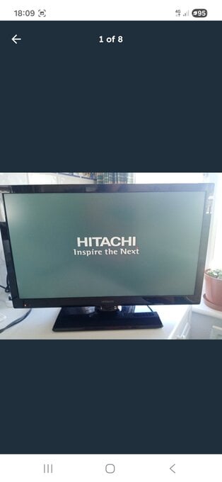 Perfect 22" Hitachi Colour TV, hardly used in Excellent Condition
