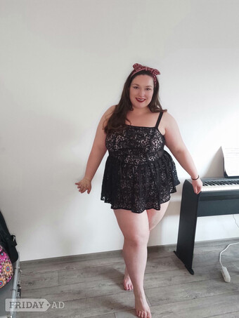 Enjoy Wet and Horny Sarah Bareback Fun. Threesomes alsox 