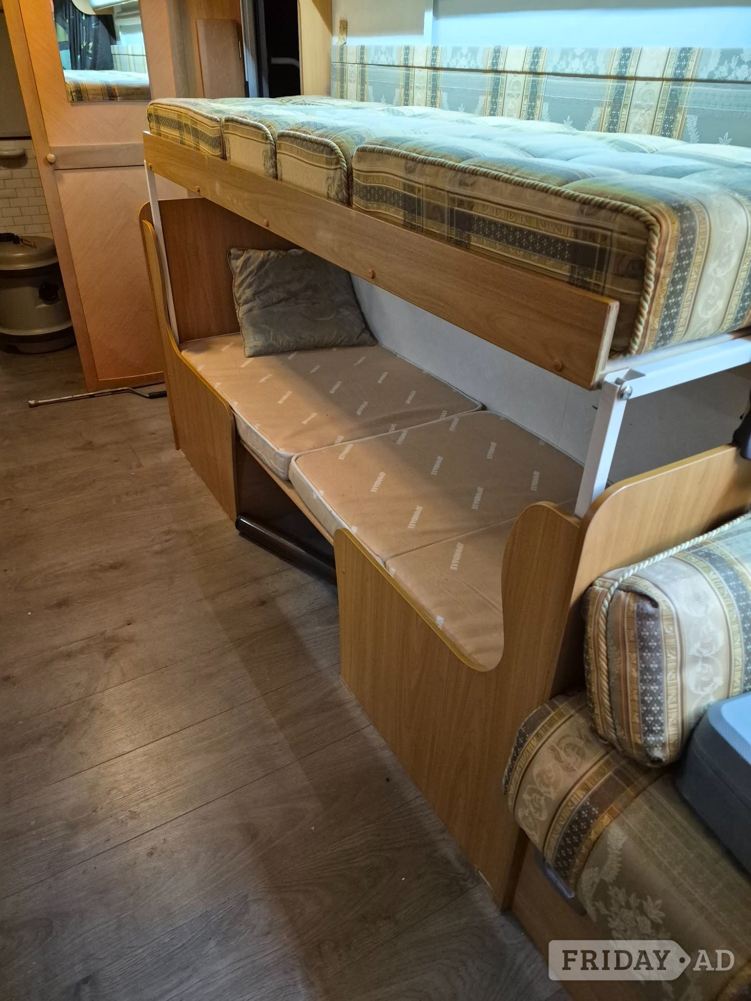 [ berth ]Avondale Osprey