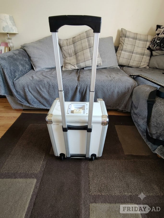 ION Block Rocker - Portable PA – for Guitar, microphone and other - Musical Instruments in Steyning
