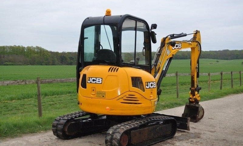 John Deere JCB 8030 ZTS 3.2t London