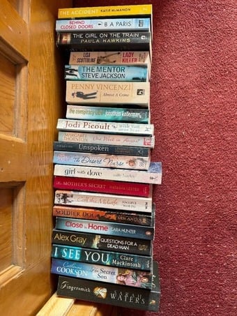 Lots of paperbacks 4 for £1