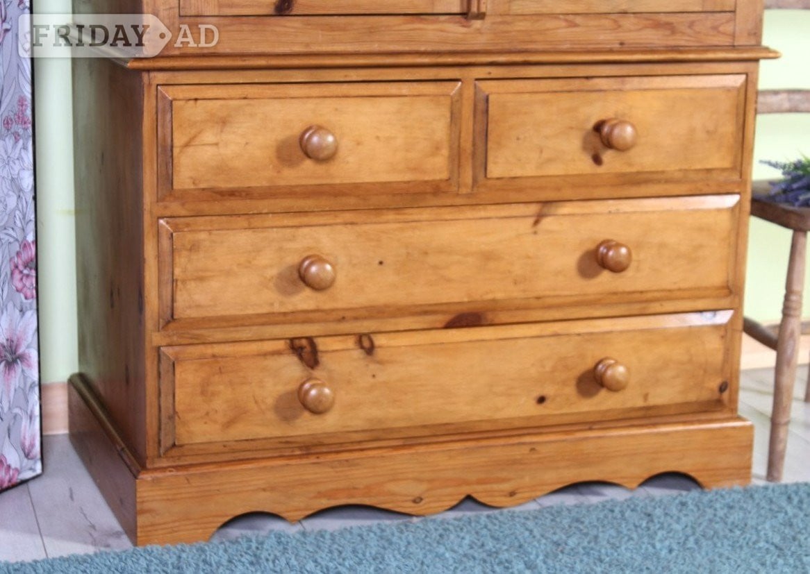 Hailsham Solid Pine Wardrobe with Drawers – Good Condition