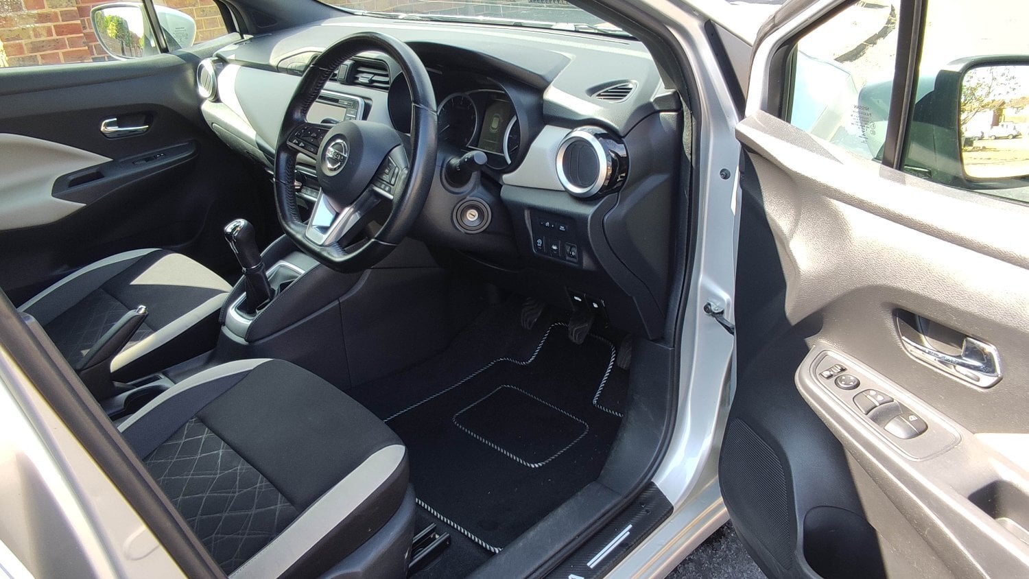 Nissan Micra Lancing