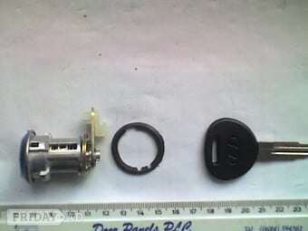Hyundai Atoz / Atos , 1999 - 2002 , Front N/S Left Door Barrel Lock & Key - NOS