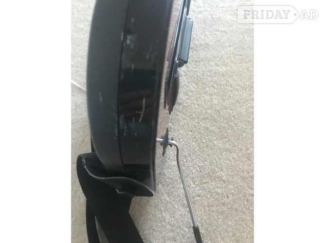 Bexhill-On-Sea Nintendo Wii wireless Guitar Band Hero. Reduced.
