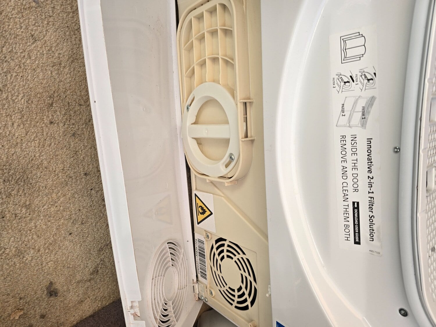Candy GD 10N2-80 Quick Pro Heat Pump Tumble Dryer 10 kg White - Home Appliances in Swindon