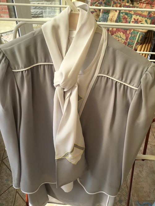 Vintage ladies occasion 4 piece lightweight suit  - Clothing, Footwear & Accessories
