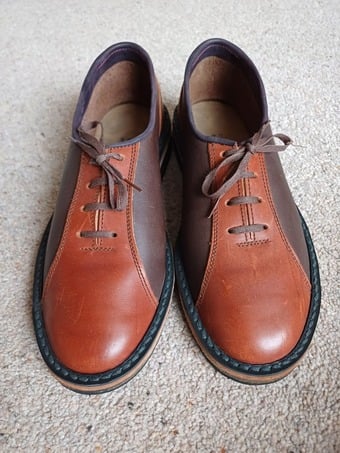 LHand Made Brown Ladies Lace-up Shoes