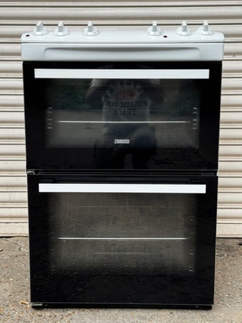 Zanussi electric cooker 60cm ceramic double oven 3 months warrant