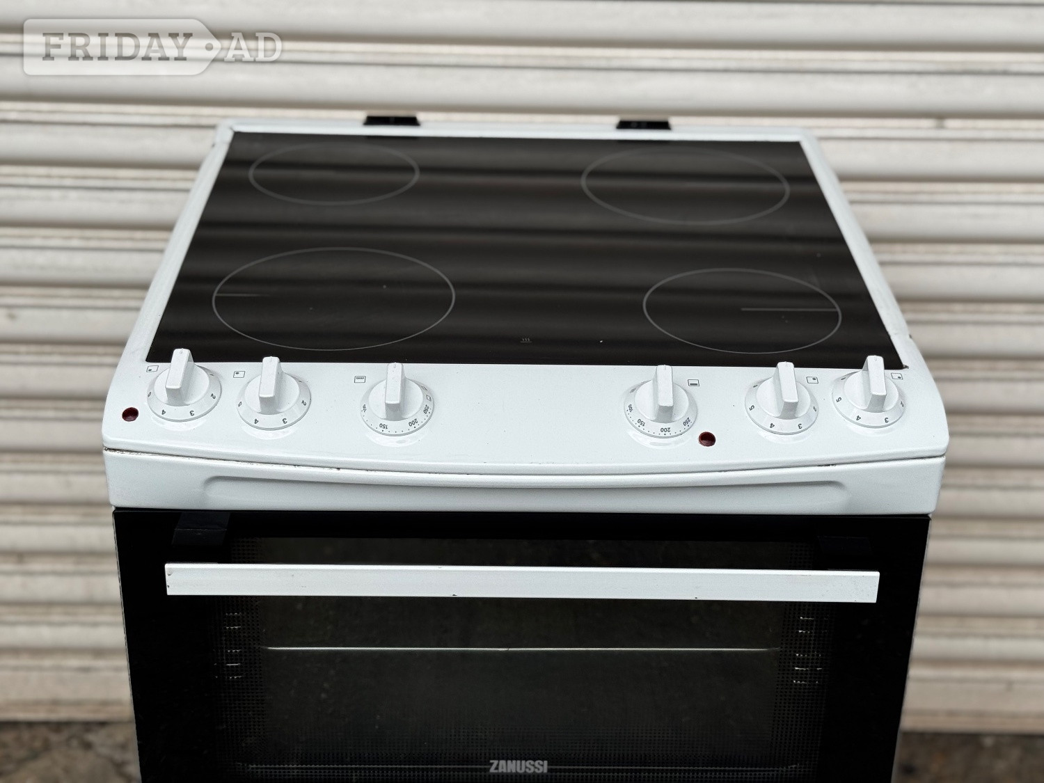 Romford Zanussi electric cooker 60cm ceramic double oven 3 months warrant