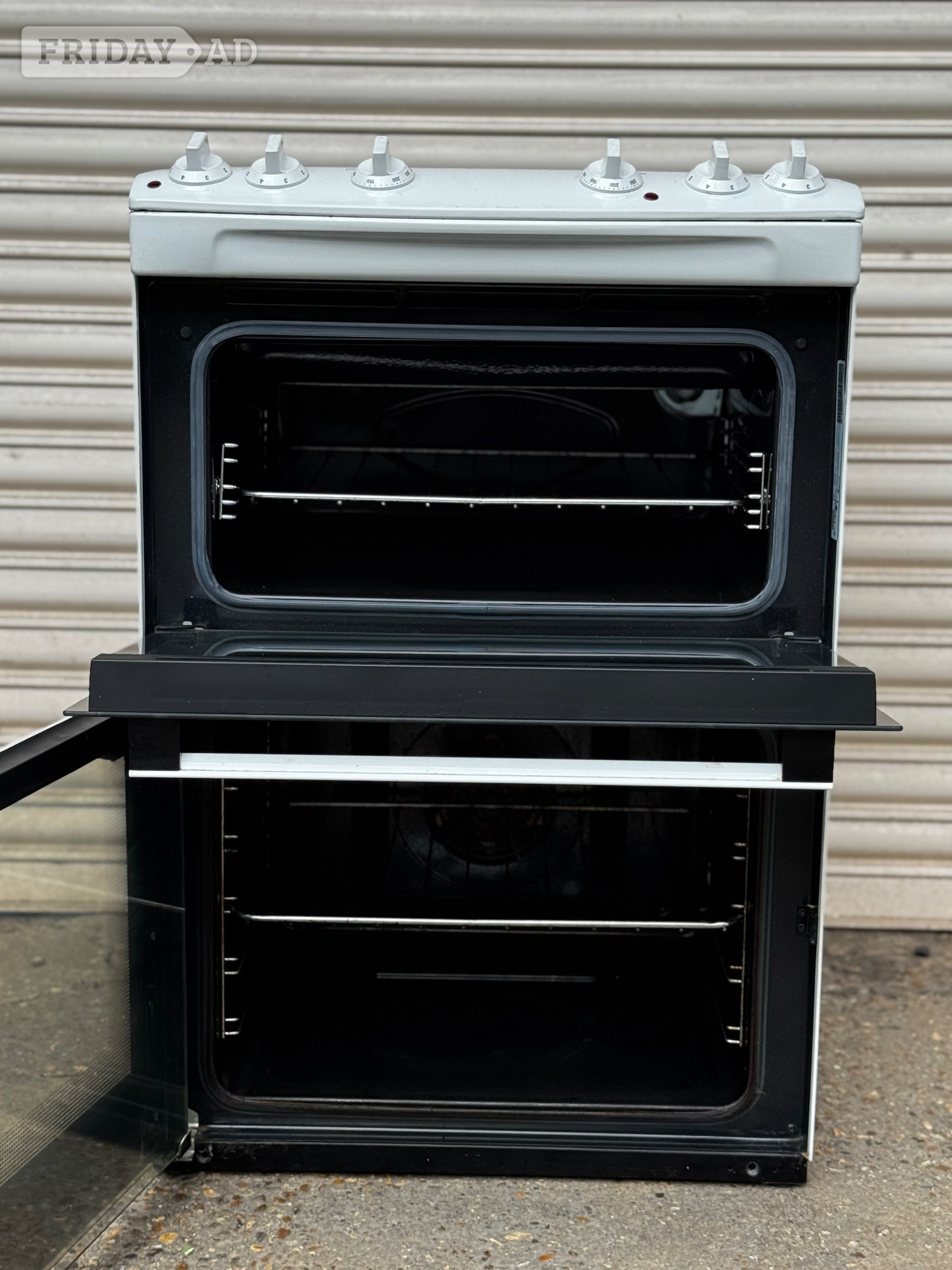 Zanussi electric cooker 60cm ceramic double oven 3 months warrant - Home Appliances in Romford