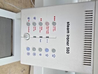 580 Roller Iron Steam Press 85cm wide