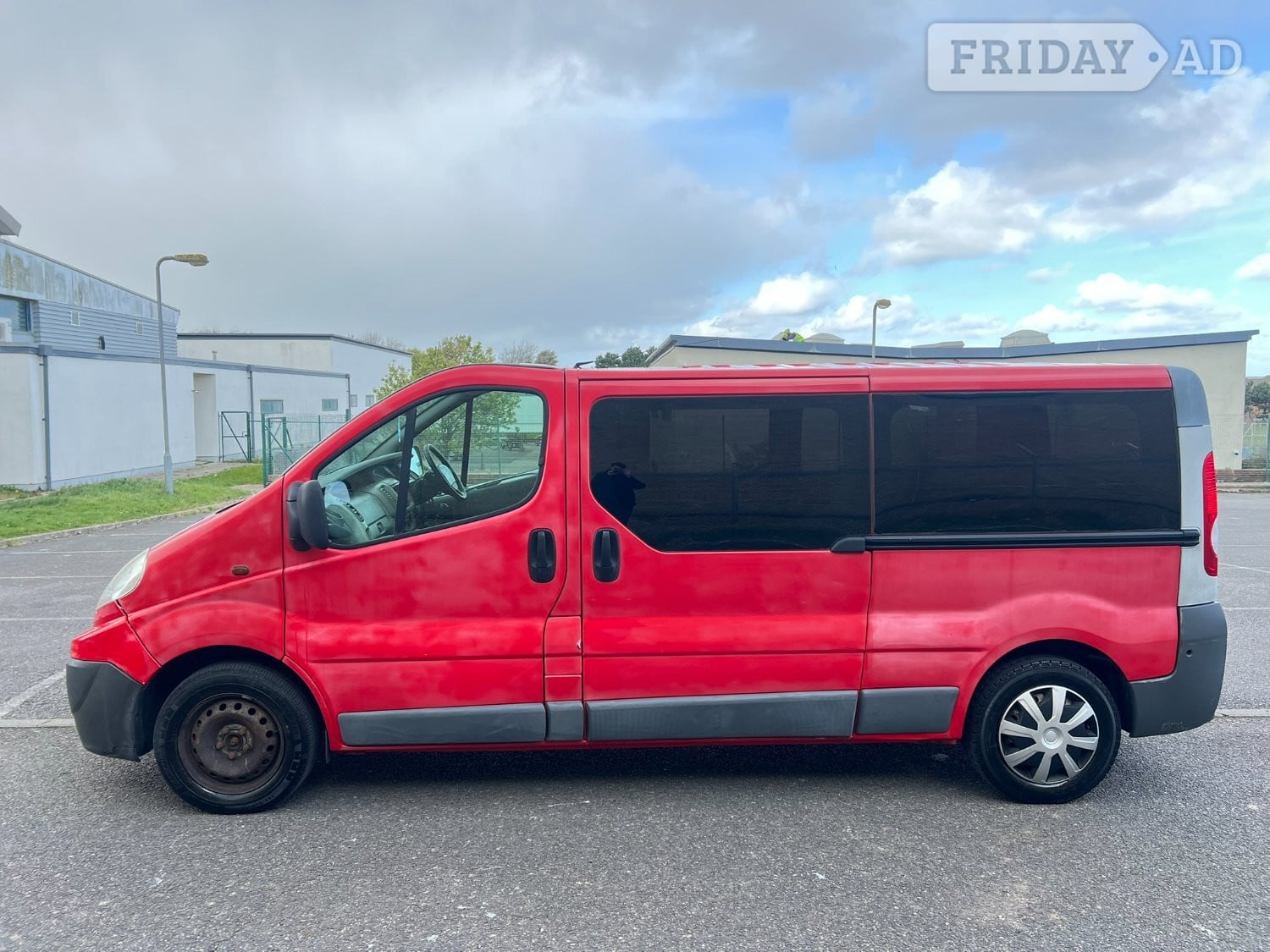 [ berth ]Renault Trafic