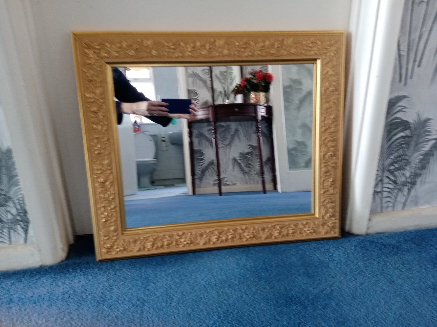 Stunning Ornate Immaculate Heavy Gold Effect Rectangular Mirror 