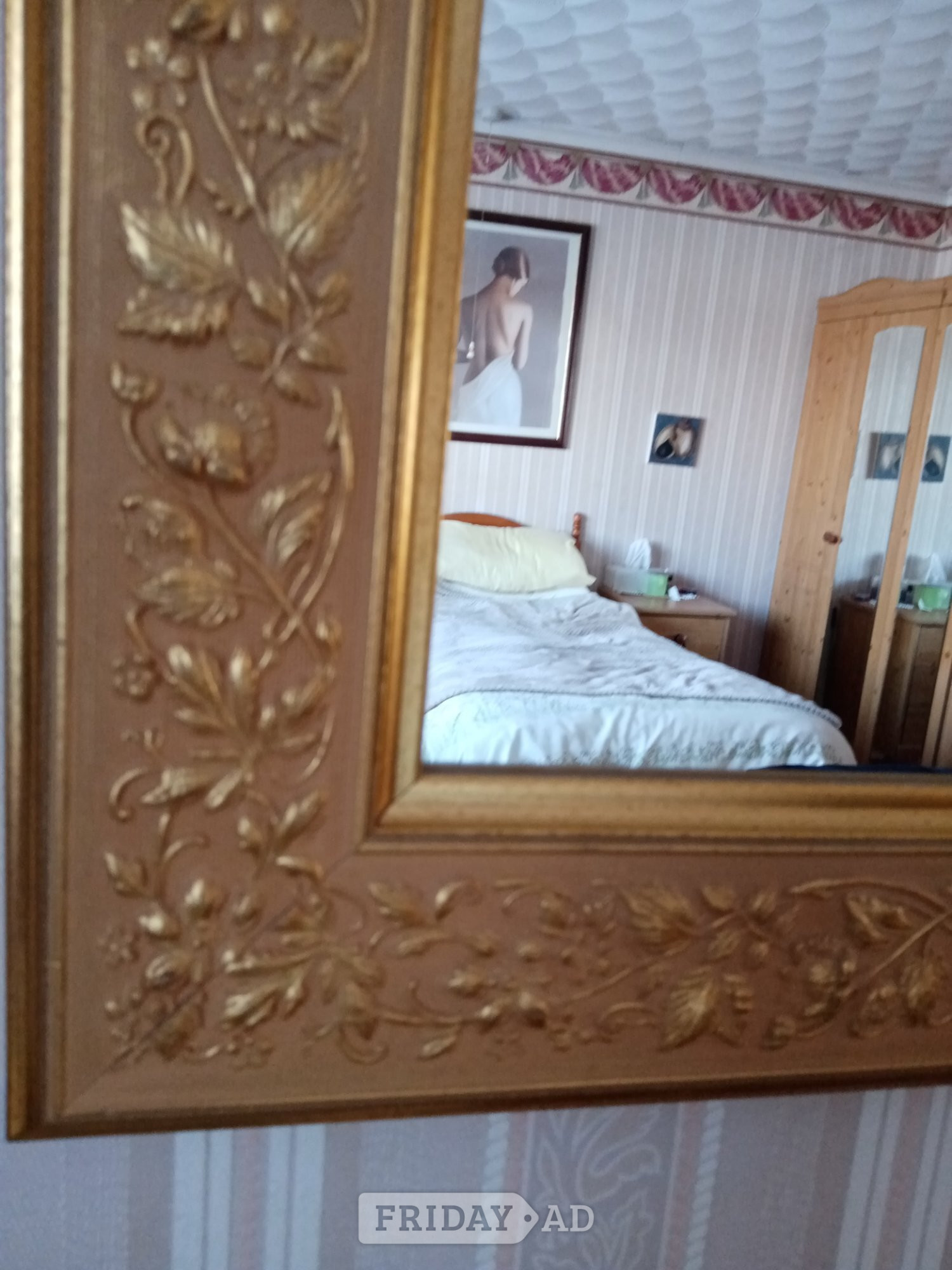Stunning Ornate Immaculate Heavy Gold Effect Rectangular Mirror  - Home Decor in Peacehaven