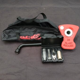 Alko caravan wheel lock