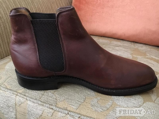 Burton-On-Trent 1 pair waxy Chelsea Boots