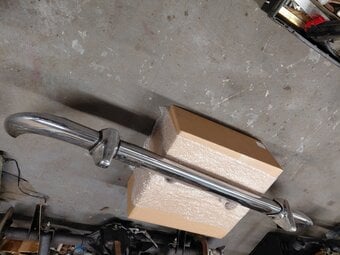 9Jaguar MK10 420G BUMPERS FRONT & REAR 