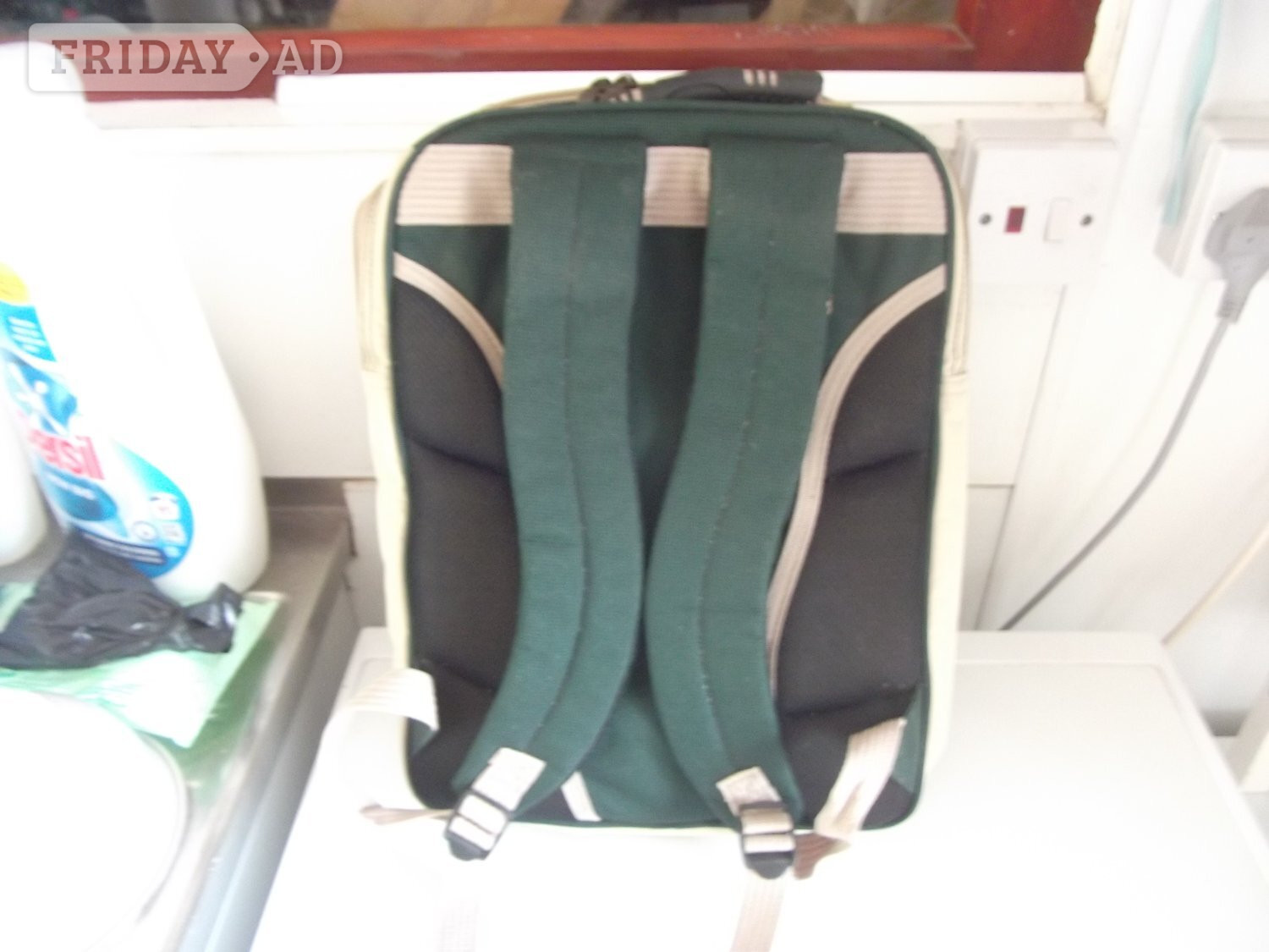 Cheltenham PICNIC BAG 4 PLACE SETTING