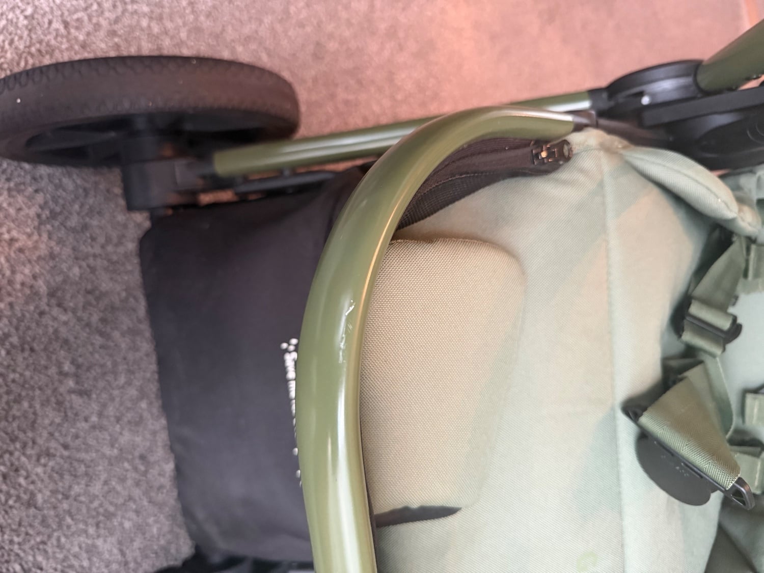 Cosatto giggle 4 travel system 