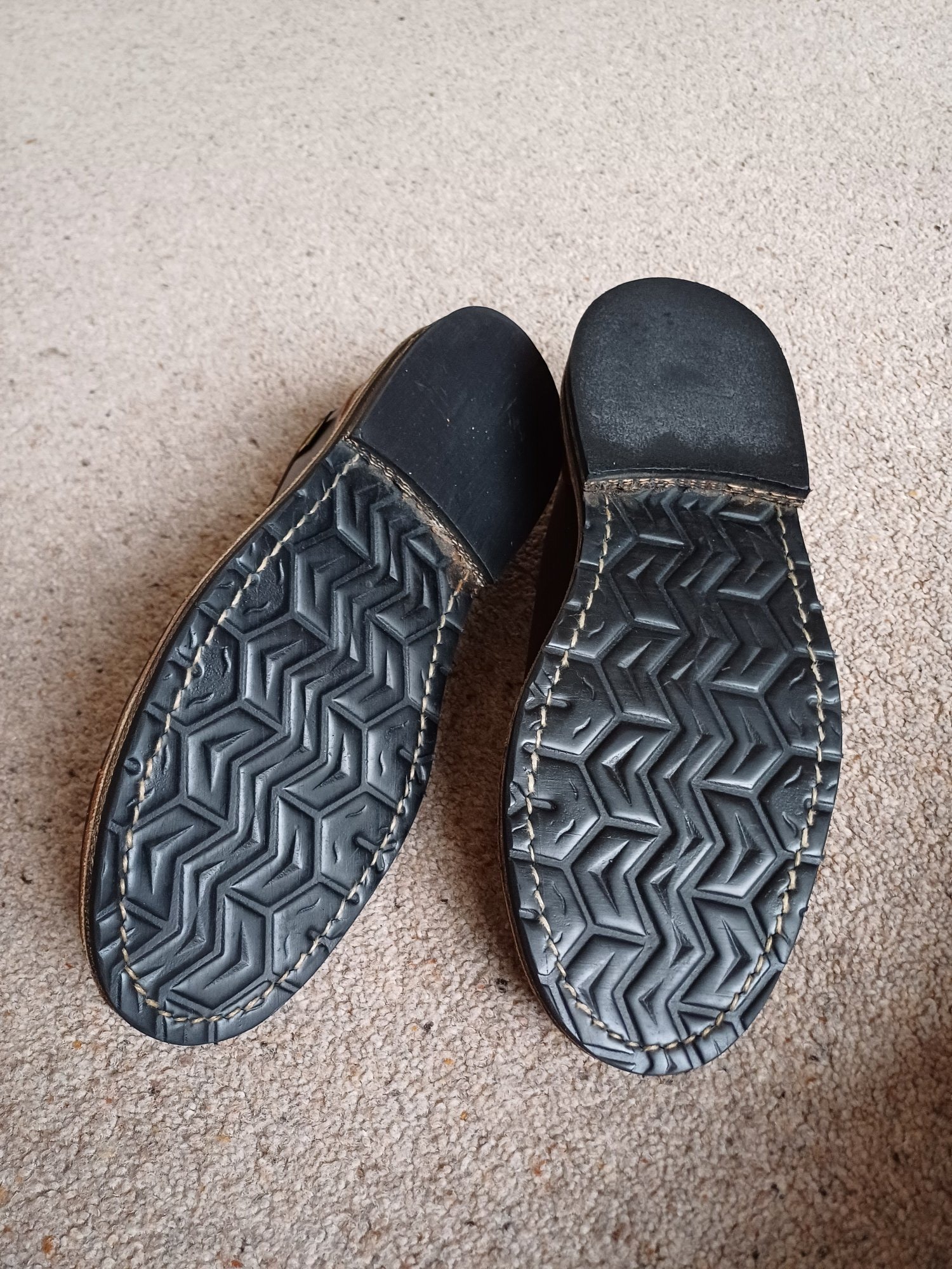 LHand Made Brown Ladies Lace-up Shoes - Clothing, Footwear & Accessories in Winchester
