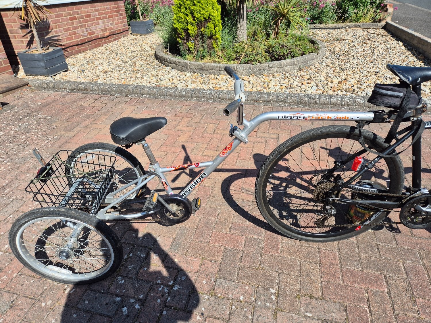 Southampton Mission Piggyback special needs trailer bike
