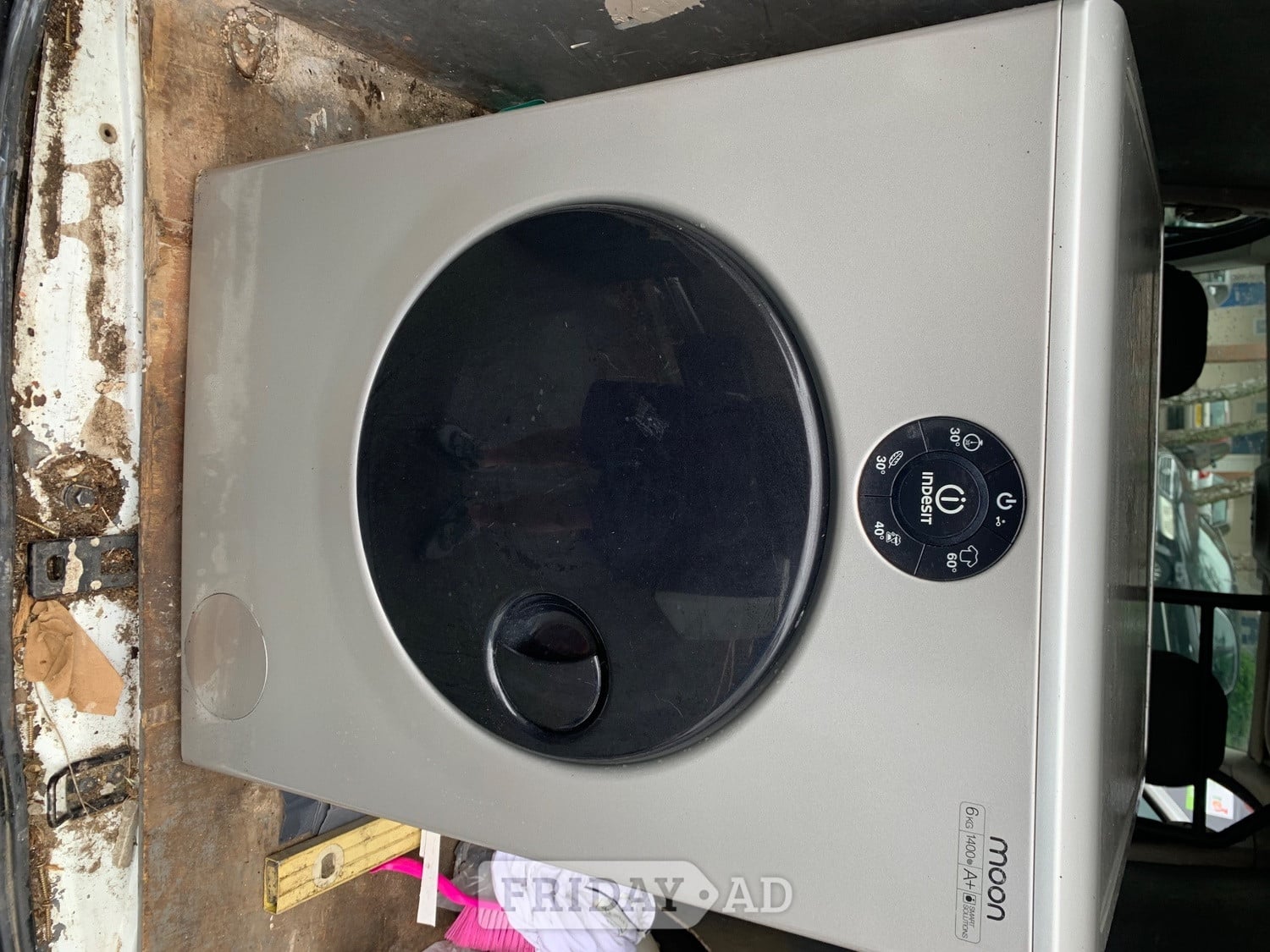 Indecit Washing machine