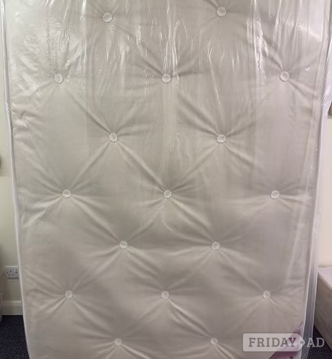 4 FOOT WINCHESTER 7 INCH LIGHTLY QUILTED MATTRESS AND CREAM HB