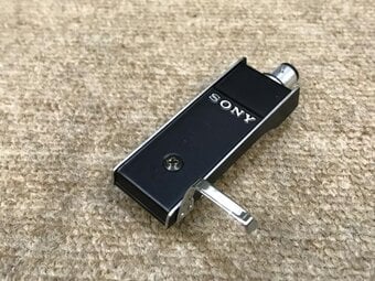 Sony vintage headshell for hifi turntables.