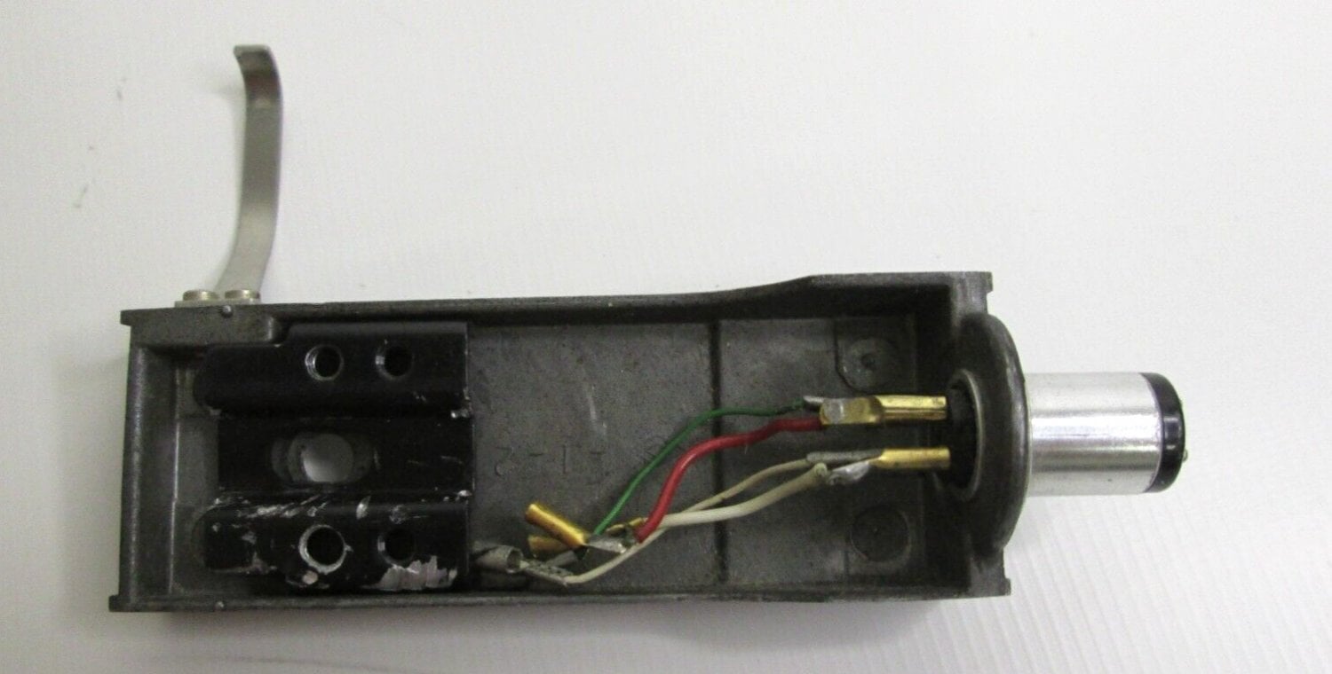 Worthing Sony vintage headshell for hifi turntables.