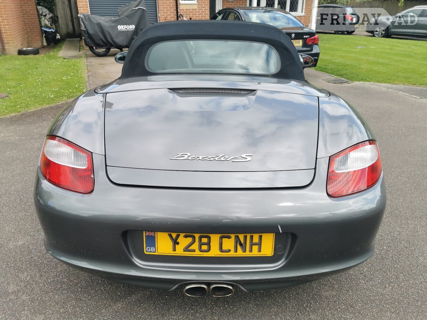 Porsche Boxster 987 S (3.4L, 2 door, convertible) - Cars in Horley