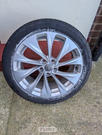  10 Spoke Alloy and Tyre 