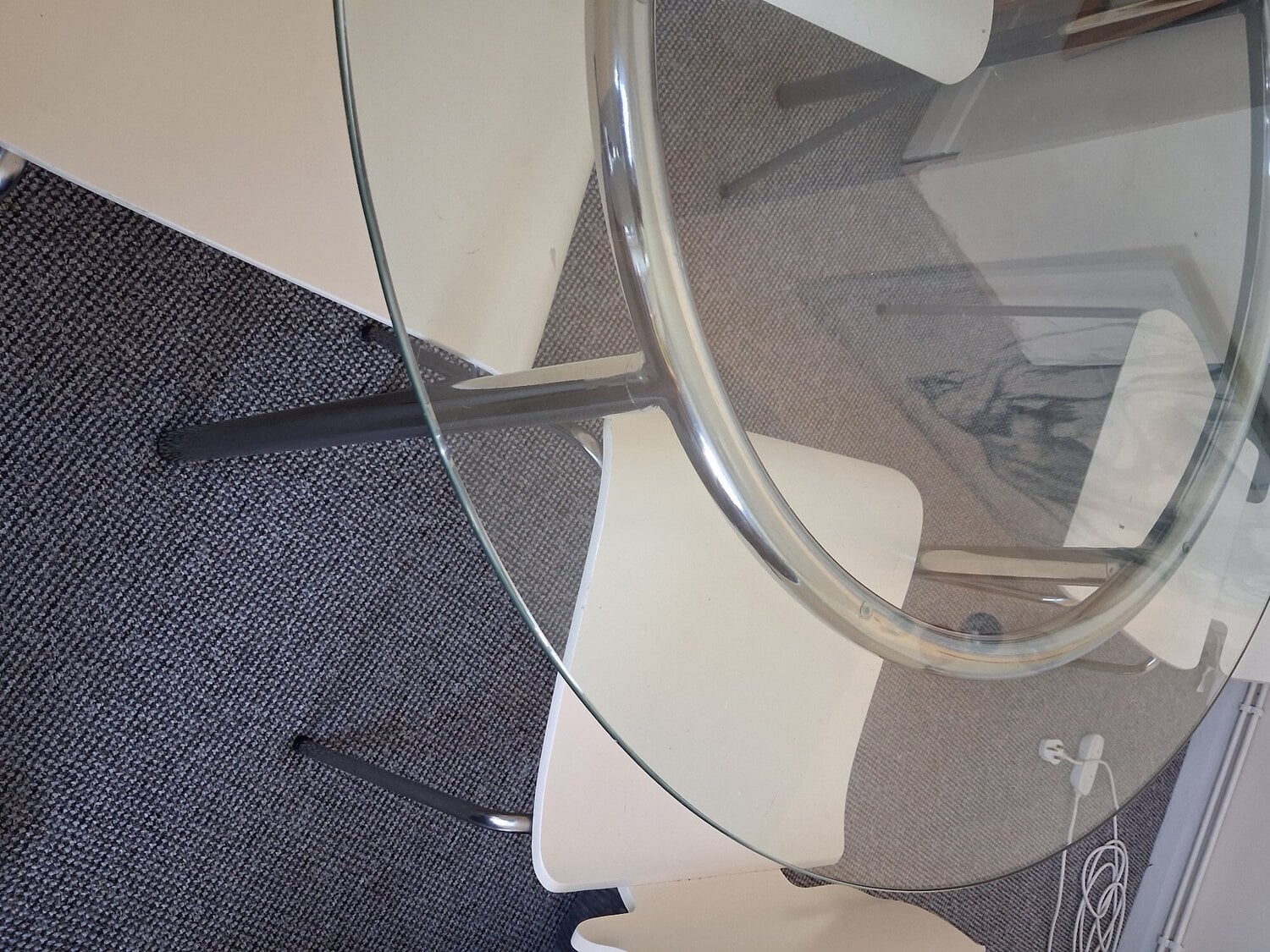 Lovely Round Glass Retro table and Chairs.