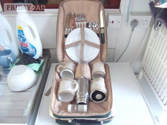 PICNIC BAG 4 PLACE SETTING