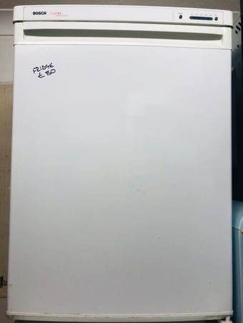 Bosch under counter A class fridge top condition 