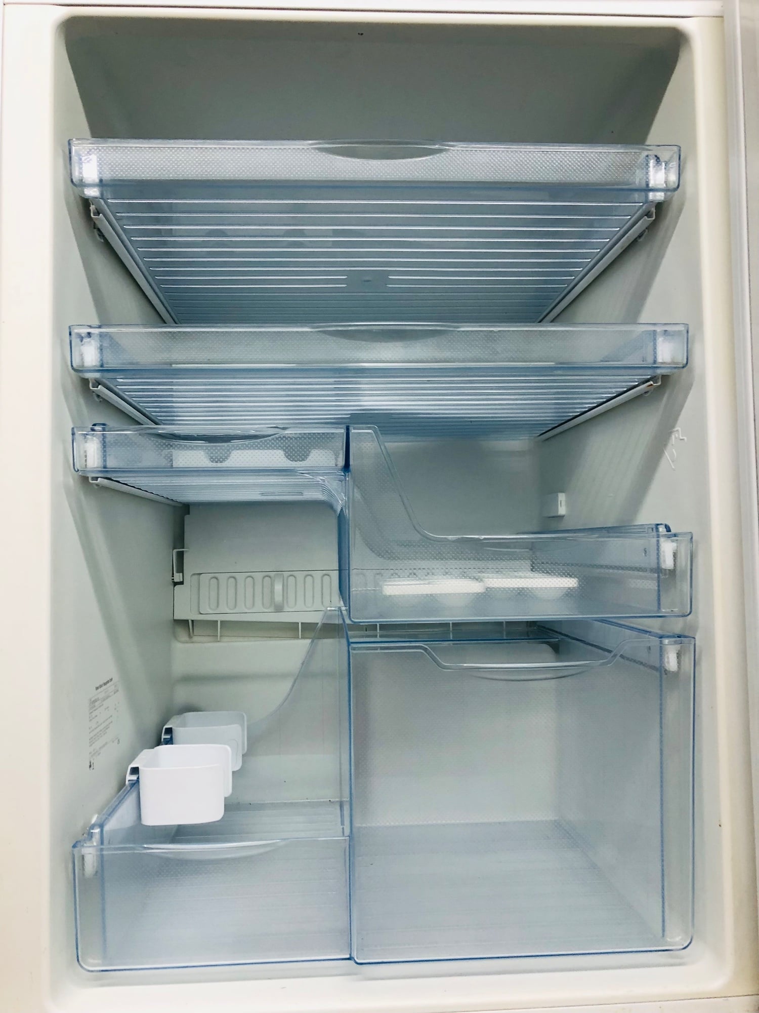 Bosch under counter A class fridge top condition 