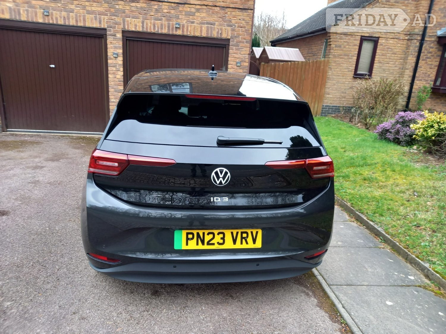 23 plate VW ID.3 Family Pro 58kw, Grey. Alloys, panoramic roof  - Cars in Coventry