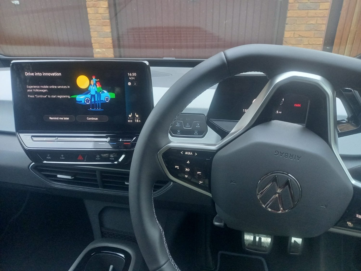 23 plate VW ID.3 Family Pro 58kw, Grey. Alloys, panoramic roof  - Cars