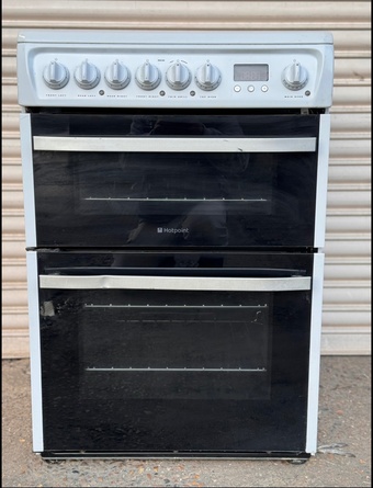 Hotpoint electric cooker 60cm ceramic double oven 3 months warran