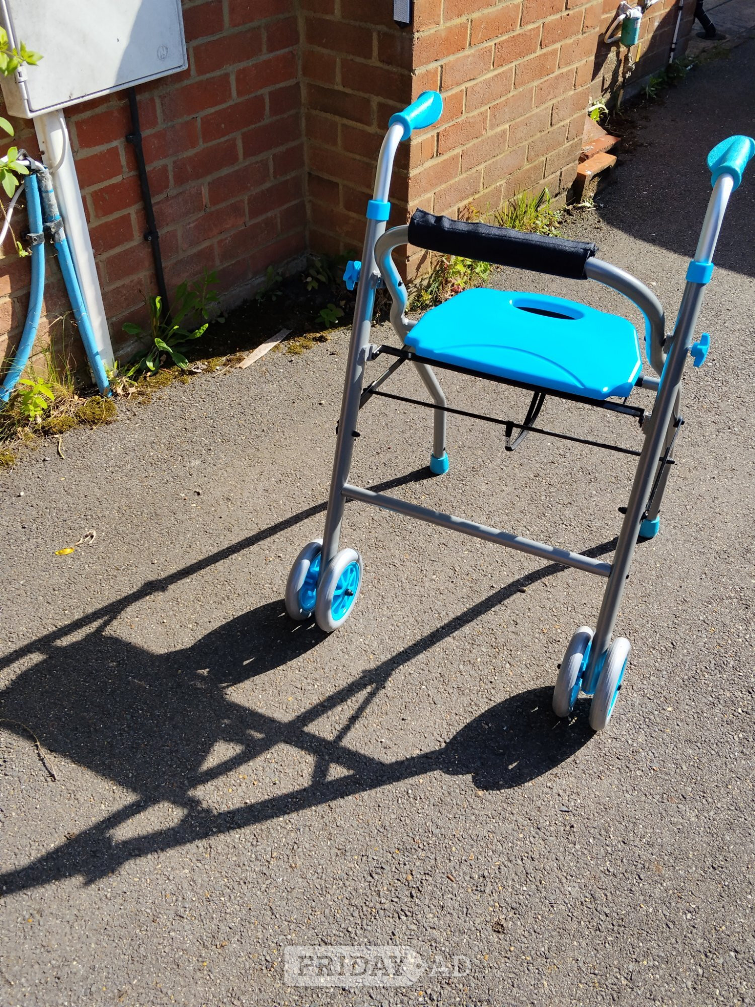 CareCo Pano 2.0 Lightweight Wheeled Walker with Seat Blue - Mobility in Tonbridge