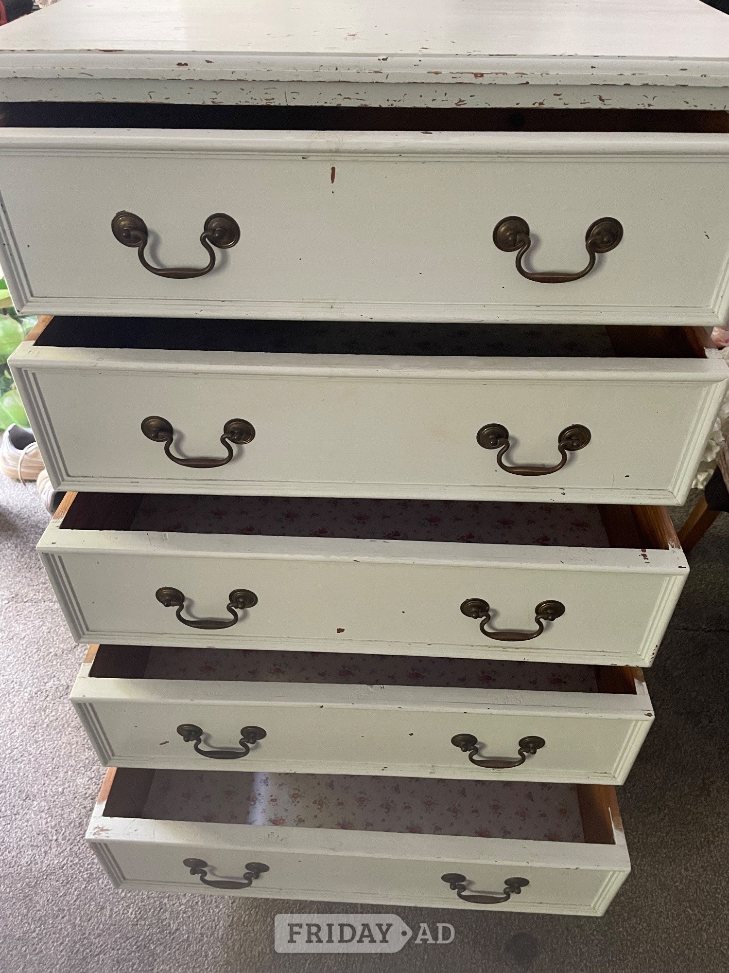 Vintage chest of Drawers 