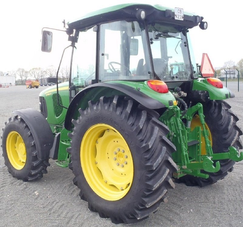 Farm Tractor  2010 JOHN DEERE 5080 in Greywell