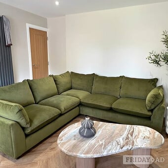 Olive Green 5 Seater 5x Seater Corner Sofa / Brand New 